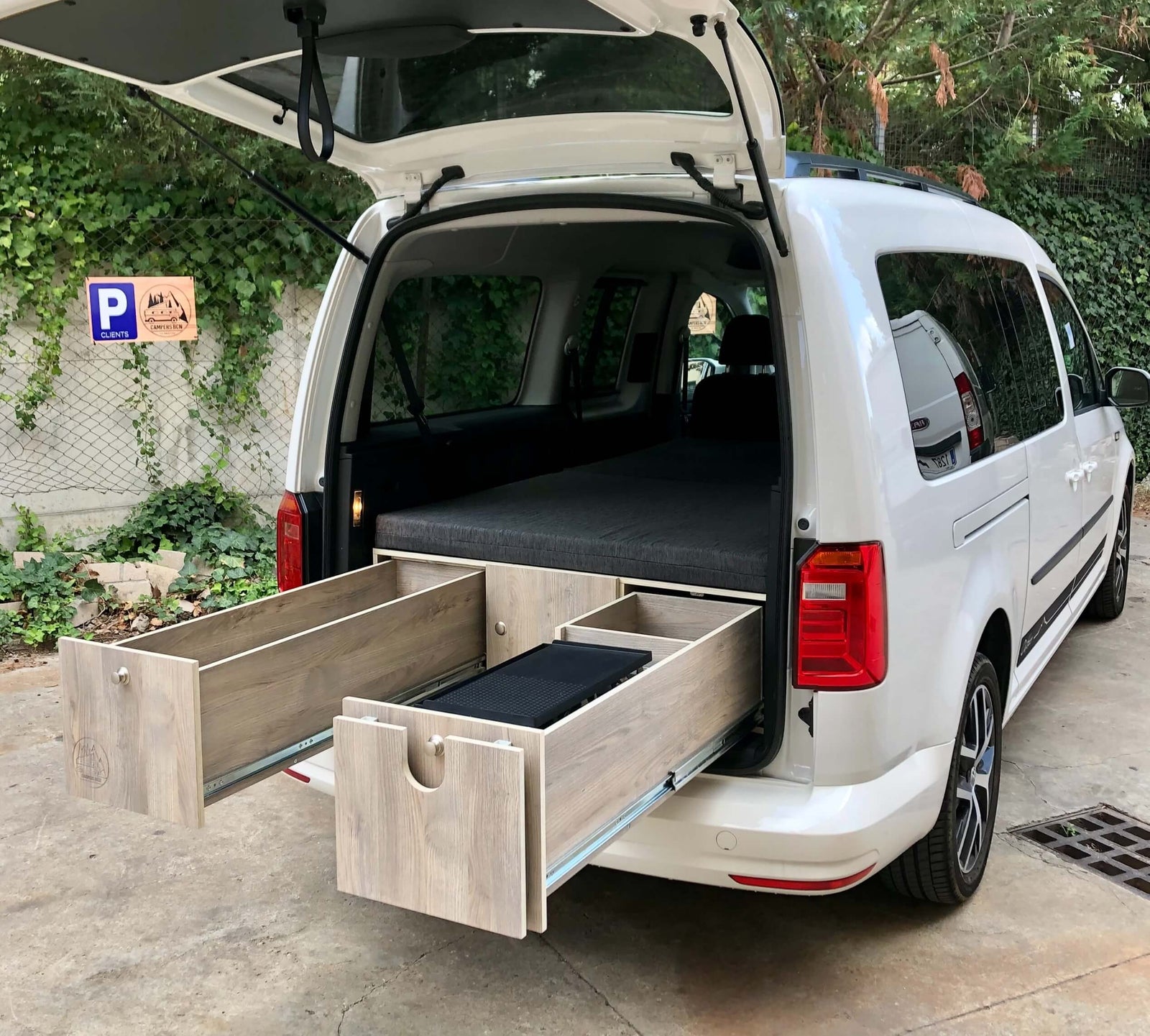 ¿Cuánto cuesta camperizar una furgoneta?